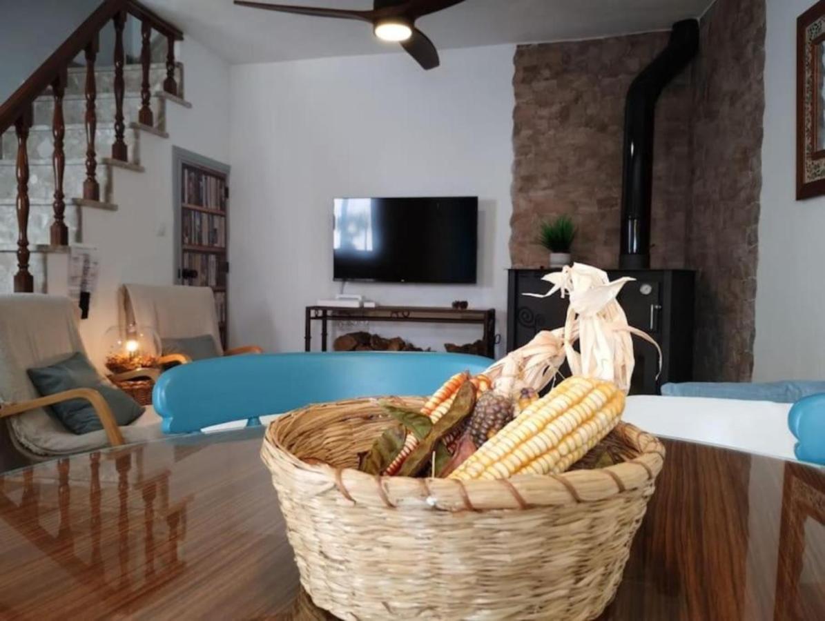 Casa Perejil, Un Balcon Al Genal *