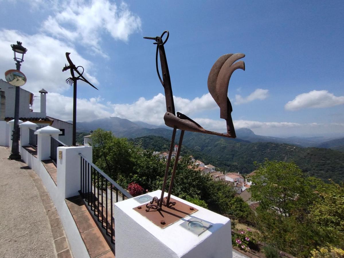 Casa Perejil, Un Balcon Al Genal Holiday home